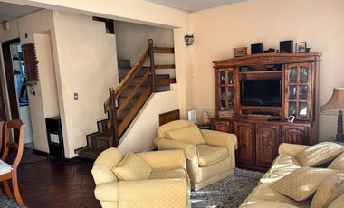 Casa 4 dormitorios, estacionamiento, patio, condominio 9 casas, Martínez de Rozas, Concepción