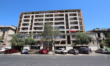 Se Arrienda Cómodo Departamento en Av. España - Santiago Centro