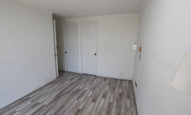 Se Arrienda Cómodo Departamento en Av. España - Santiago Centro
