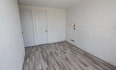 Se Arrienda Cómodo Departamento en Av. España - Santiago Centro