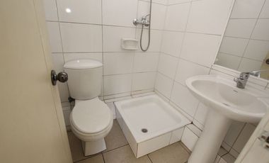 Se Arrienda Cómodo Departamento en Av. España - Santiago Centro