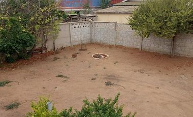 CASA Y SITIO PARA CONSTRUIR EN EL QUISCO.