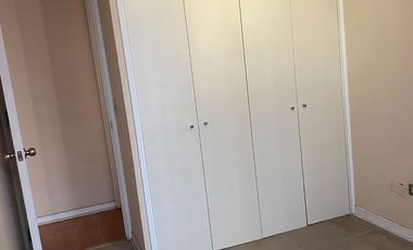 SE VENDE AMPLIO Y LUMINOSO DEPARTAMENTO,DOS DORMITORIOS A DOS CUADRAS METRO SANTA ANA SANTIAGO