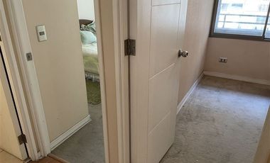 SE VENDE AMPLIO Y LUMINOSO DEPARTAMENTO,DOS DORMITORIOS A DOS CUADRAS METRO SANTA ANA SANTIAGO