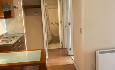 SE VENDE AMPLIO Y LUMINOSO DEPARTAMENTO,DOS DORMITORIOS A DOS CUADRAS METRO SANTA ANA SANTIAGO