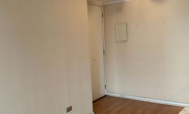 SE VENDE AMPLIO Y LUMINOSO DEPARTAMENTO,DOS DORMITORIOS A DOS CUADRAS METRO SANTA ANA SANTIAGO