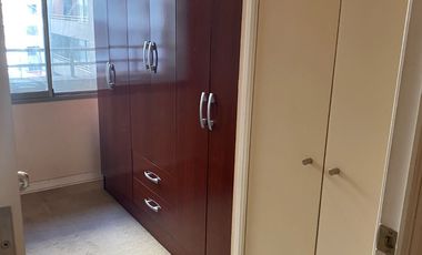 SE VENDE AMPLIO Y LUMINOSO DEPARTAMENTO,DOS DORMITORIOS A DOS CUADRAS METRO SANTA ANA SANTIAGO