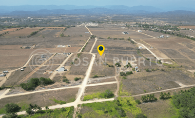 Se Vende Amplio terreno con vista al mar en Playa Agua Blanca