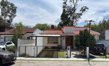 En venta hermosa casa en Club de Golf Tequisquiapan Queretaro