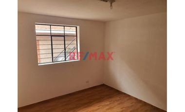 Se Vende Departamento Amplio 1er piso En El Callao