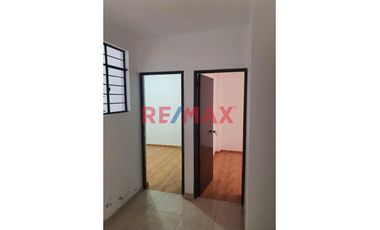 Se Vende Departamento Amplio 1er piso En El Callao