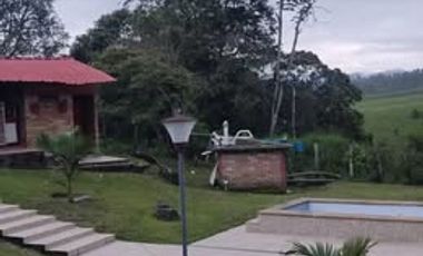 SE ALQUILA FINCA PARA REUNIONES FAMILIARES Y EMPRESARIALES VIA A TIMBIO