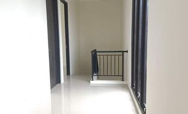 Rumah ROV Cipageran,Baru 2/1 LANTAI Mewah Harga Murah Minimalis New di Kota Cimahi Utara Jual Dijual