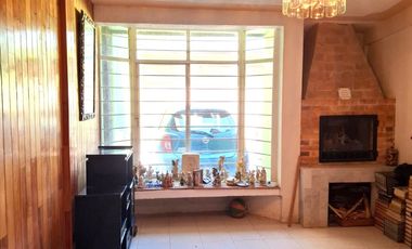 CASA EN RENTA DE 250 M2, DE  3 NIVELES, EN SAN ANDRES TOTOLTEPEC, TLALPAN