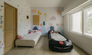 EXCLUSIVA CASA DENTRO DE PUERTO AVENTURAS, CON ACCESO DIRECTO AL CAMPO DE GOLF Y ALBERCA DE 15M