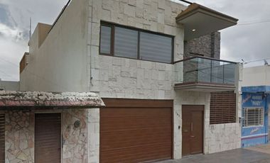 Casa en Venta. Miguel Alemán, Veracruz, Veracruz. Remate Hipotecario.