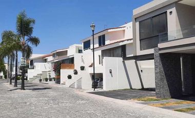 Casa en Venta en Bugambilias, coto Santa Fe, Zapopan, Jalisco