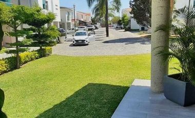 Casa en Venta en Bugambilias, coto Santa Fe, Zapopan, Jalisco