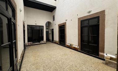 Oficinas en Renta en Arista recién remodeladas.