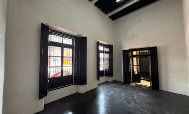 Oficinas en Renta en Arista recién remodeladas.