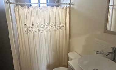 VENDO CASA EN CLÚSTER CON ALBERCA, CASETA DE VIGILANCIA, CANCHA DE FUTBOL Y JUEGOS INFANTILES.