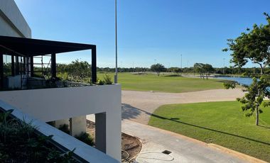 Venta de Lote Residencial en Campo de Golf Privado - Inversión Exclusiva y Rentable