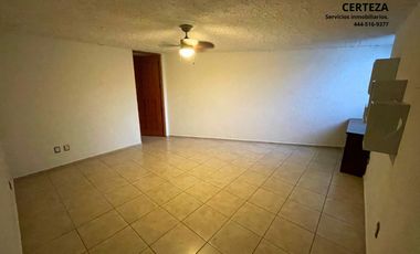 Casa en Venta a Cuadras del Edificio Torres Corzo, El Dorado y Tequis.