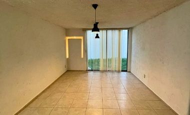 Casa en Venta a Cuadras del Edificio Torres Corzo, El Dorado y Tequis.