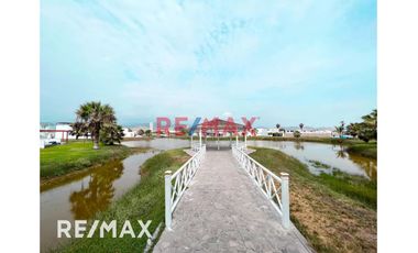 Vendo Casa De Playa Con Piscina En Condominio Laguna Mar