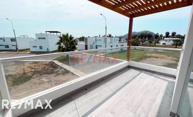 Vendo Casa De Playa Con Piscina En Condominio Laguna Mar