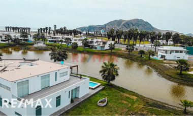 Vendo Casa De Playa Con Piscina En Condominio Laguna Mar