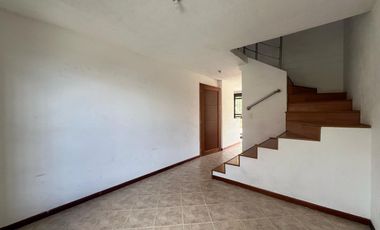 Casa en arriendo en Las Antillas, Envigado