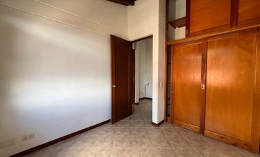 Casa en arriendo en Las Antillas, Envigado