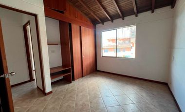 Casa en arriendo en Las Antillas, Envigado