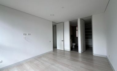 Apartamento en Arriendo Cumbres, Envigado, Antioquia