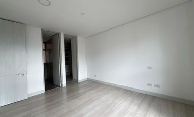 Apartamento en Arriendo Cumbres, Envigado, Antioquia