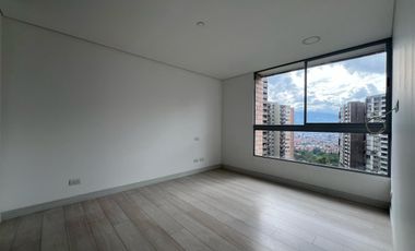 Apartamento en Arriendo Cumbres, Envigado, Antioquia