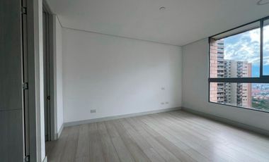 Apartamento en Arriendo Cumbres, Envigado, Antioquia