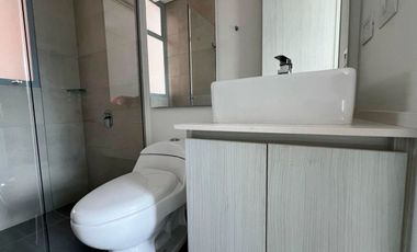 Apartamento en Arriendo Cumbres, Envigado, Antioquia