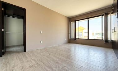 ¡Atención inversionista! VENDO CASA ANTES DEL PUENTE, PERO CERCA DEL DORADO