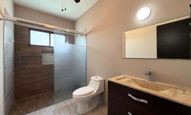 ¡Atención inversionista! VENDO CASA ANTES DEL PUENTE, PERO CERCA DEL DORADO