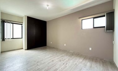 ¡Atención inversionista! VENDO CASA ANTES DEL PUENTE, PERO CERCA DEL DORADO