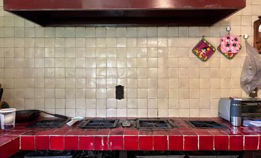 Oportunidad CASA Sola, VENTA para eventos en Cuernavaca-Temixco, zona sur, CESION