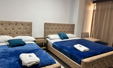 Moderno departamento amoblado en Manta – 3 dormitorios, vista al mar, piscina, parqueadero, pet friendly – Edificio KATAMAR