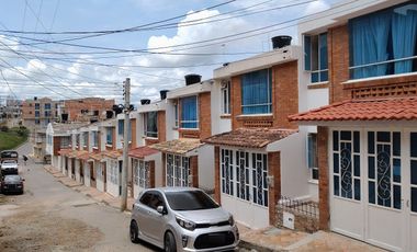 VENDO CASA URBANIZACION MIRADOR DE TUNJA