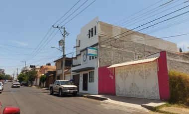 Rento bonita casa en la Huerta de 2 habitaciones y 2 baños completos
