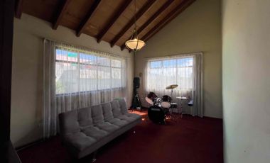 Propiedad en venta de oportunidad con casa de una planta a una cuadra de avenida ilalo valle de los chillos