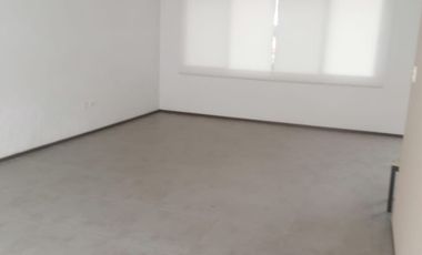 Excelente casa en RENTA en Clúster Puebla Blanca, Lomas II