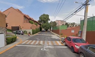 Casa zona Lomas Verdes en Naucalpan, excelente precio!!!