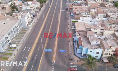 Alquiler Local Comercial Como Terreno En Callao De 437M²